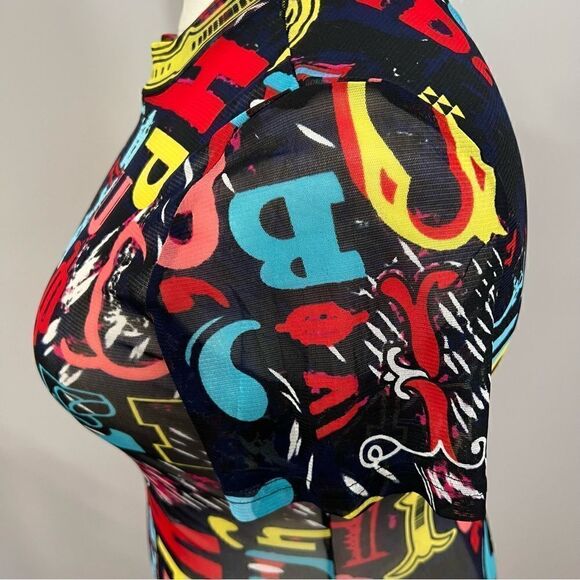 Sheer mock turtleneck short sleeve alphabet graphic print bodysuit - 1X‎ - Picture 5 of 12